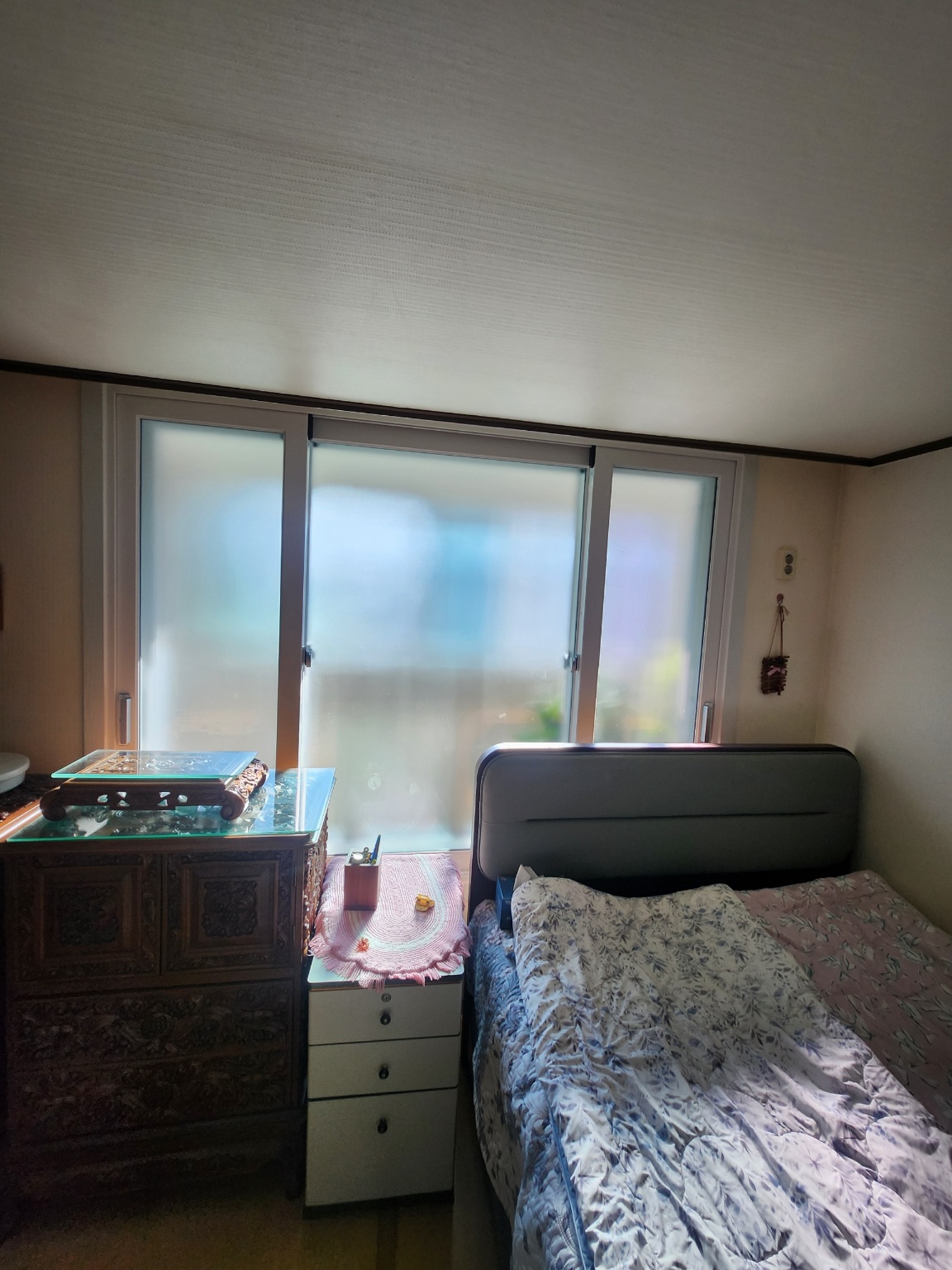 KCC창호 흥은 현대아파트